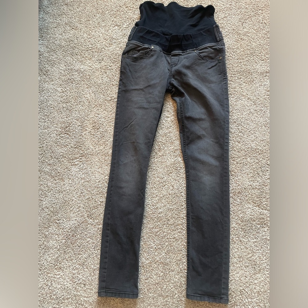 Isabella Oliver maternity jeans US size 6